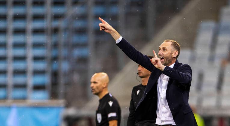 MALMÖ 20220804 Malmö FF:s sportchef och tf. tränare Andreas Georgsonunder torsdagens kvalmatch i fotboll till Europa League mellan Malmö FF och F91 Dudelange (Lux) pa Eleda Stadion (Nya Malmö Stadion) Malmö Sverige x10600x  Copyright: xAndreasxHillergren TTx MALMÖ-DUDELANGE