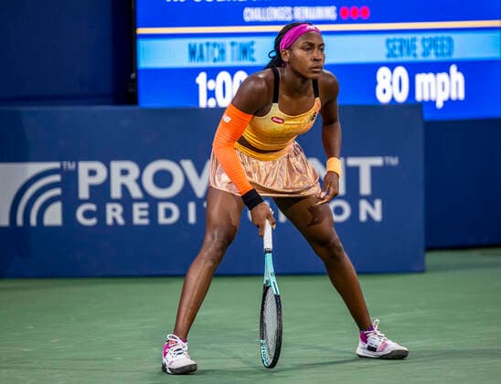 August 04, 2022 San Jose, CA USA : Coco Gauff waits for the serve from Naomi Osaka during the Mubadala Silicon Valley Classic Second Round Evening Session between Naomi Osaka (JPN) vs Coco Gauff (USA). Coco won the match at San Jose State University San Jose Calif. CSM San Jose USA - ZUMAc04_ 20220805_zaf_c04_005 Copyright: xThurmanxJamesx