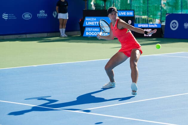 Polish Open - ITF Women s World Tennis Tour Magda Linette (POL) during the ITF Women s World Tennis Tour in Kozerki, Poland, on August 4, 2022. Kozerki Poland  Copyright: xFotoxOlimpikx originalFilename:jastrzebowski-polishop220804_npLyT.jpg