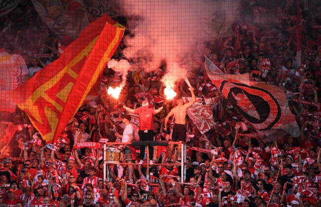 Football, men, season 2022 2023, 1 Bundesliga 1 matchday , 1 FC Union Berlin Hertha BSC, fans of Union ignite pyrotechnics, 06 08 2022, Copyright: xSebastianxRäppold MatthiasxKochx