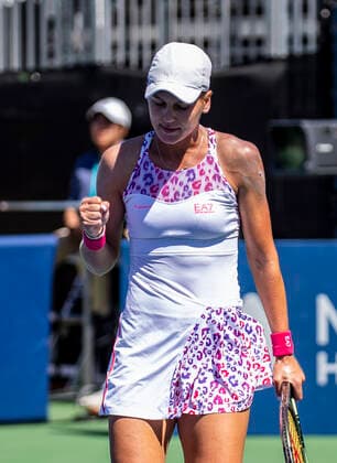 August 06, 2022 San Jose, CA USA Veronika Kudermetova reacts after a point during the Mubadala Silicon Valley Classic Semifinals Day Session between Shelby Rogers (USA) vs Veronika Kudermetova (RUS). Rogers won the match at San Jose State University San Jose Calif. CSM San Jose USA - ZUMAc04_ 20220807_zaf_c04_018 Copyright: xThurmanxJamesx