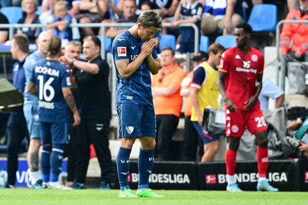 Takuma Asano 11 Vfl Bochum , VfL Bochum vs 1 FSV Mainz 05, Football, 1 Bundesliga, 1 Matchday, 06 08 2022 DFB regulations prohibit any use of photographs as image sequences and or quasi video Copyright: xkolbert-press MarcxNiemeyerx