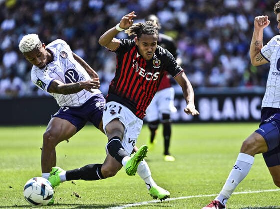 Alexis Beka Beka (ogc) FOOTBALL : Toulouse vs Nice - 1ere Journee du Championnat de Ligue1 UBEREATS - Toulouse - 07 08 2022 ThierryBreton Panoramic 