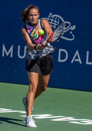 August 07, 2022 San Jose, CA USA Daria Kasotkina returns a shot from Shelby Rogers during the Mubadala Silicon Valley Classic Finals between Daria Kasotkina (RUS) vs Shelby Rogers (USA). Daria won the finals at San Jose State University San Jose Calif. CSM San Jose USA - ZUMAc04_ 20220808_zaf_c04_026 Copyright: xThurmanxJamesx