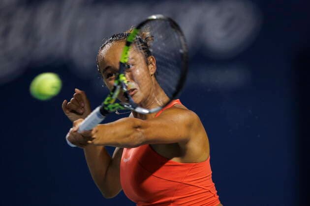 August 8, 2022, Toronto, ON, CANADA: Leylah Fernandez of Canada returns a ball to Storm Sanders of Australia during womenöÄÃ s tennis action at the National Bank Open in Toronto, Monday, Aug. 8, 2022. Canada News - August 8, 2022  - ZUMAc35_ 20220808_zaf_c35_097 Copyright: xColexBurstonx