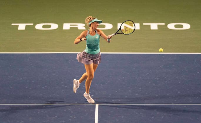 August 8, 2022, Toronto, Ontario, Canada: STORM SANDERS Hits a ball during her game against Leylah Fernandez.Fernandez of Montreal beat Storm Sanders 2-1 in front of her home Canadian crowd. Toronto Canada - ZUMAm215 20220808_zip_m215_014 Copyright: xArlynxMcAdoreyx