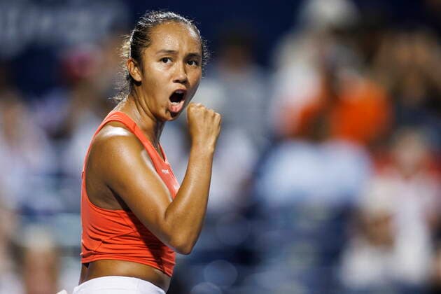 August 8, 2022, Toronto, ON, CANADA: Leylah Fernandez of Canada celebrates a point against Storm Sanders of Australia during womenöÄÃ s tennis action at the National Bank Open in Toronto, Monday, Aug. 8, 2022. Canada News - August 8, 2022  - ZUMAc35_ 20220808_zaf_c35_110 Copyright: xColexBurstonx