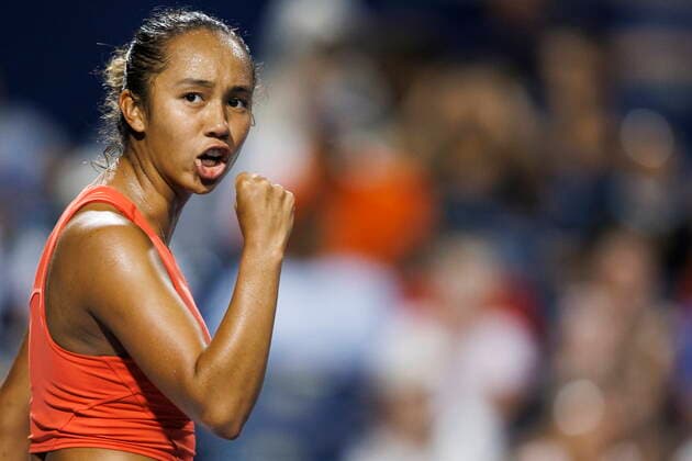 August 8, 2022, Toronto, ON, CANADA: Leylah Fernandez of Canada celebrates a point against Storm Sanders of Australia during womenöÄÃ s tennis action at the National Bank Open in Toronto, Monday, Aug. 8, 2022. Canada News - August 8, 2022  - ZUMAc35_ 20220808_zaf_c35_111 Copyright: xColexBurstonx