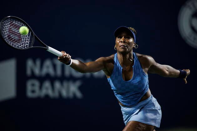 August 9, 2022, Toronto, ON, CANADA: Venus Williams of USA returns a ball from Jil Teichmann of Switzerland during womenöÄÃ s tennis action at the National Bank Open in Toronto, Monday, Aug. 8, 2022. Canada News - August 9, 2022  - ZUMAc35_ 20220809_zaf_c35_006 Copyright: xColexBurstonx