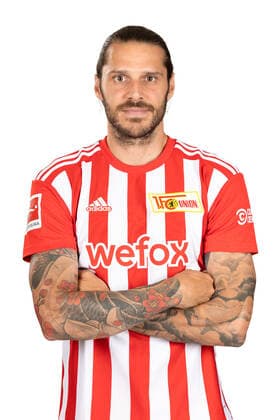 Christopher Trimmel 1 FC Union Berlin FCU Sport Football Soccer Bundesliga Men DFL Porträttermin Saison 2022 2023 02 08 2022 squad, portrait, introduction, presentation, press appointment, GER