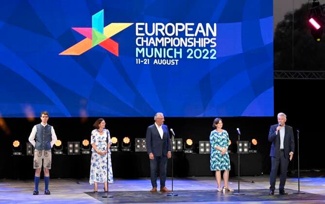 10 08 2022, European Championchips Munich 2022, European multi-sport event in the Olympic Park Munich, f l x, x, Minister of the Interior Joachim Herrmann Germany , x and Lord Mayor Dieter Reiter at the opening ceremony.