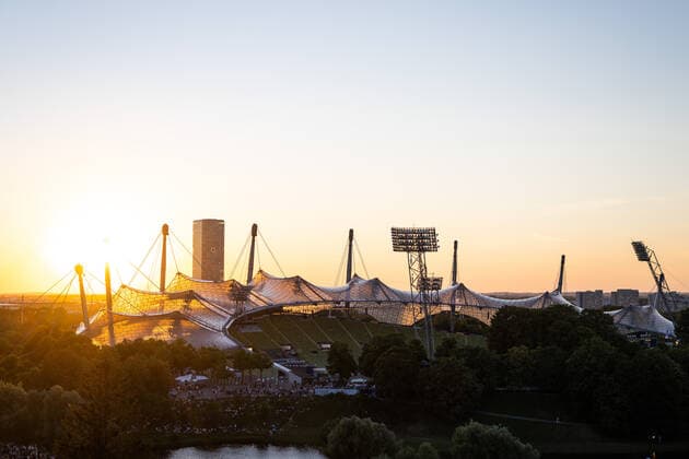 220810 The Olympic Stadium at the Opening Event during day Day 0 of the European Championships on August 10, 2022 in Munich Photo Mathias Bergeld BILDBYRAN kod MB MB0421 europamästerskap em em 2022 european championships munich 2022 day 0 opening event bbeng arena solnedgang,  Copyright: MATHIASxBERGELD BB220810MB035