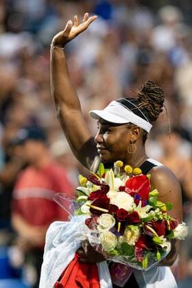 TORONTO, ON - AUGUST 10: Serena Williams reacts after her National Bank Open tennis tournament second round match on August 10, 2022, at Sobeys Stadium in Toronto, ON, Canada. (Photo by Julian Avram Icon Sportswire) TENNIS: AUG 10 National Bank Open Icon2208104100