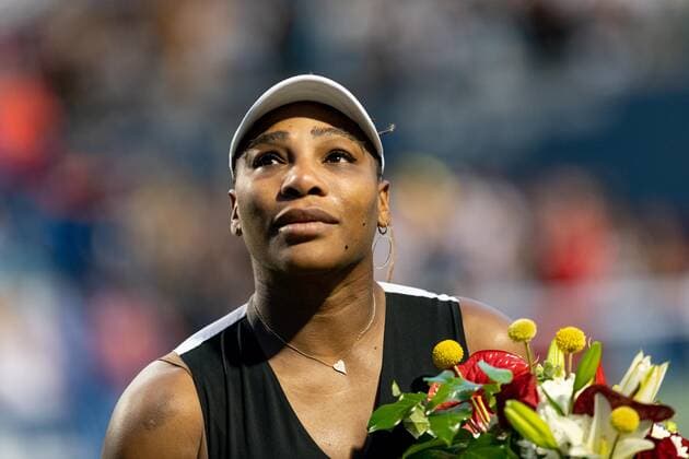 TORONTO, ON - AUGUST 10: Serena Williams reacts after her National Bank Open tennis tournament second round match on August 10, 2022, at Sobeys Stadium in Toronto, ON, Canada. (Photo by Julian Avram Icon Sportswire) TENNIS: AUG 10 National Bank Open Icon2208104101