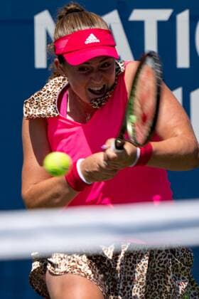 TORONTO, ON - AUGUST 10: Jelena Ostapenko returns the ball during her National Bank Open tennis tournament second round match on August 10, 2022, at Sobeys Stadium in Toronto, ON, Canada. (Photo by Julian Avram Icon Sportswire) TENNIS: AUG 10 National Bank Open Icon2208100824