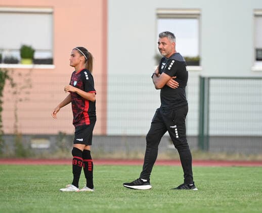Football, women, season 2022 2023, test match, 1 FC Union Berlin FC Viktoria 1889 Berlin 1 2 , v l Aylin Yaren FC Viktoria 1889 Berlin , coach Alejandro Prieto FC Viktoria 1889 Berlin , 10 08 2022, Copyright: xMatthiasxKochx