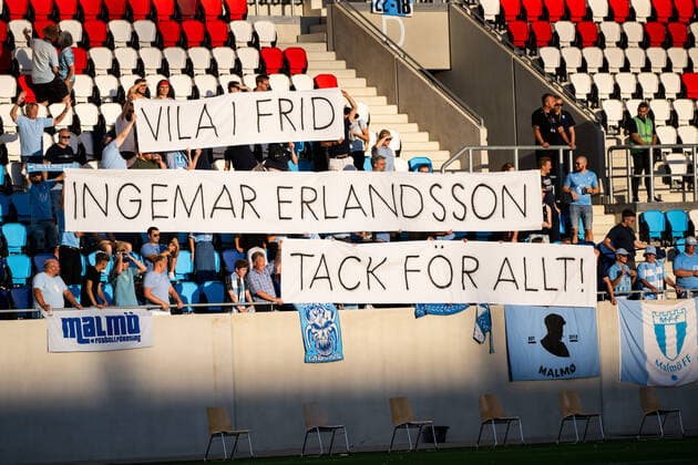 220811 Supporters of Malmö hold a banner saying Rest in peace Ingemar Erlandsson Thank you for everything during the UEFA Europa League qualification between Diddeleng and Malmö FF on August 11, 2022 in Luxembourg Photo Daniel Stiller BILDBYRAN code DS DS0267 europa football football soccer football uefa league diddeleng malmö ff bbeng audience,  Copyright: DANIELxSTILLER BB220811DS013