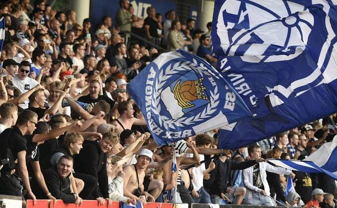 HJK fans during the UEFA European League 3rd Qualification Round football match HJK vs Maribor in Helsinki on August 11, 2022. Helsinki Finland LKLAPJ20220811204840B468  Copyright: xJussixNukarix LKLAPJ20220811204840B468