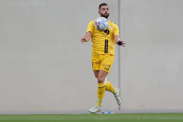 Eliot Gashi Dudelange 7 crop, single image, action, full body 11 08 2022 Football Europa League qualification, 3 round, second leg, season 2022 2023 11 08 2022 F91 Dudelange LUX Malmö FF SWE Dudelange Malmo Stade de Luxembourg, Luxembourg