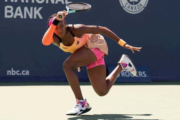 August 11, 2022, TORONTO, ON, CAN: Coco Gauff hits a return to Aryna Sabalenka during National Bank Open tennis action in Toronto, Thursday, August 11, 2022. Canada News - August 11, 2022  - ZUMAc35_ 20220811_zaf_c35_081 Copyright: xChrisxYoungx