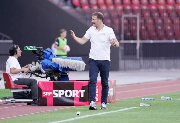 photo Manuel Geisser 11 08 2022 stadium Letzigrund UEFA Europa League qualification 2022 2023 FC Zuerich Linfield FC picture Franco Foda coach FC Zuerich action single image gesture
