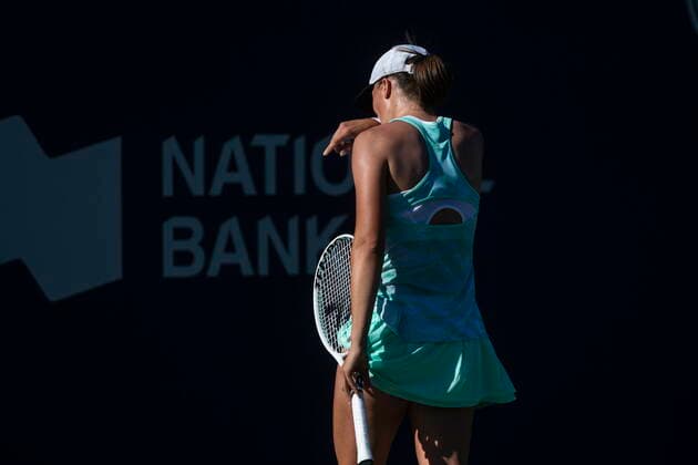 August 11, 2022, TORONTO, ON, CAN: Iga Swiatek reacts during her defeat to Beatriz Haddad Maia in National Bank Open tennis action in Toronto, Thursday, August 11, 2022. Canada News - August 11, 2022  - ZUMAc35_ 20220811_zaf_c35_179 Copyright: xChrisxYoungx