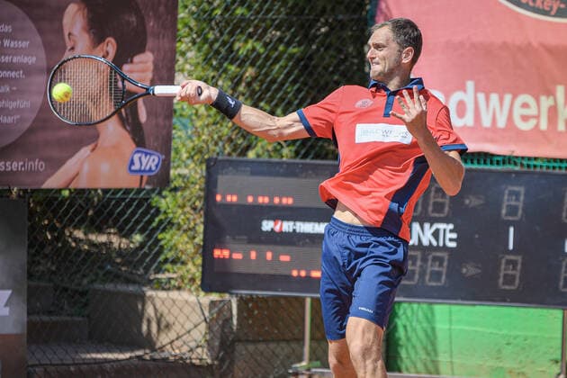 Aleksandr Nedovyesov KAZ Badwerk Gladbacher HTC 1 12 08 2022 ¢ Tennis Bundesliga ¢ Badwerk Gladbacher HTC 1 vs TC Bredeney 1 Copyright: xPeterxEppingerx