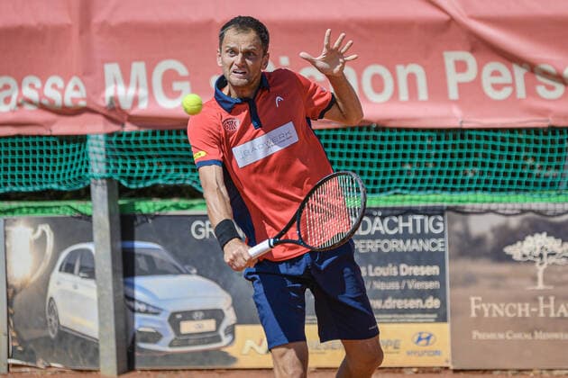 Aleksandr Nedovyesov KAZ Badwerk Gladbacher HTC 1 12 08 2022 ¢ Tennis Bundesliga ¢ Badwerk Gladbacher HTC 1 vs TC Bredeney 1 Copyright: xPeterxEppingerx