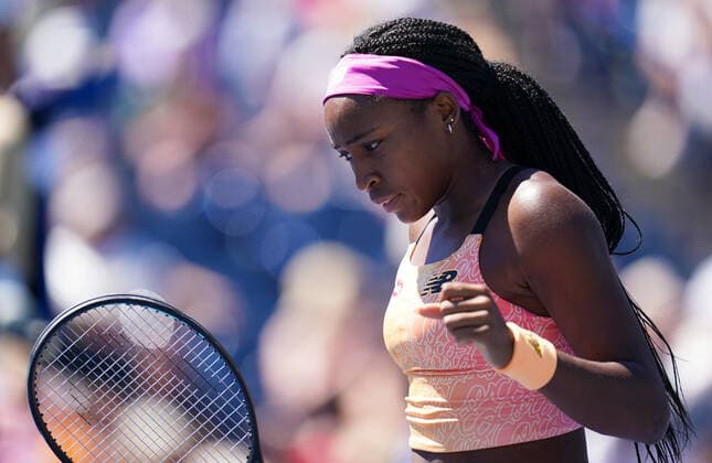 August 12, 2022, Toronto, Ontario, Canada: COCO GAUFF celebrates during her game against Simona Halep. Halep went on to win the match, and will advance to the semi finals tomorrow in Toronto. Final Score 6-4, 7-6. Toronto Canada - ZUMAm215 20220812_zip_m215_008 Copyright: xArlynxMcAdoreyx