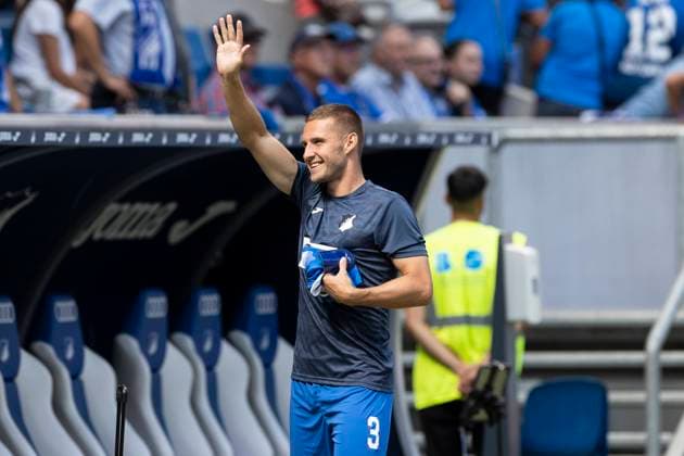 Soccer 1 Bundesliga, season 2022 2023, 2 match day, TSG 1899 Hoffenheim VfL Bochum on 13 08 2022 in Sinsheim Baden Württemberg Hoffenheims Pavel Kaderabek waves to the spectators IMPORTANT NOTE According to the requirements of the DFL German Football League and the DFB German Football Association is prohibited in the stadium and or from the game made photographs in the form of sequence images and or video-like photo series to exploit or to let exploited Copyright: xKirchner MarcoxSteinbrennerx