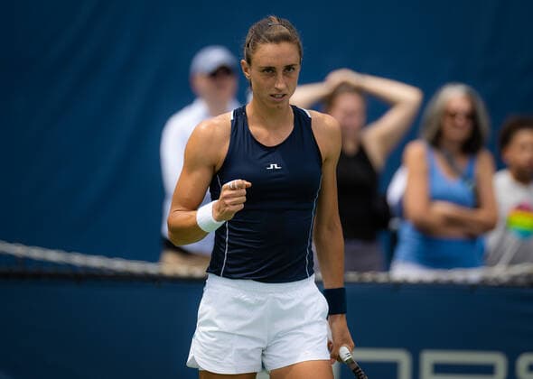 August 13, 2022, CINCINNATI, UNITED STATES: Petra Martic of Croatia in action during the first round of qualifications at the 2022 Western & Southern Open WTA, Tennis Damen 1000 tennis tournament CINCINNATI UNITED STATES - ZUMAa181 20220813_zaa_a181_011 Copyright: xRobxPrangex