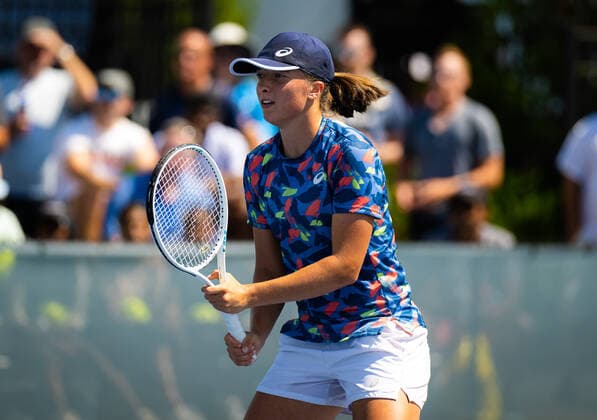 August 13, 2022, CINCINNATI, UNITED STATES: Iga Swiatek of Poland during practice ahead of the 2022 Western & Southern Open WTA, Tennis Damen 1000 tennis tournament CINCINNATI UNITED STATES - ZUMAa181 20220813_zaa_a181_031 Copyright: xRobxPrangex