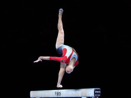 Bilder des Jahres 2022, Sport 08 August Sport Themen der Woche KW32 Emma Leonie Malewski am Schwebebalken beim Geräteturnen der Munich European Championships 22 am 14.08.2022 München Olympiahalle Bayern Deutschland *** Emma Leonie Malewski on balance beam during apparatus gymnastics at Munich European Championships 22 on 14 08 2022 Munich Olympic Hall Bavaria Germany