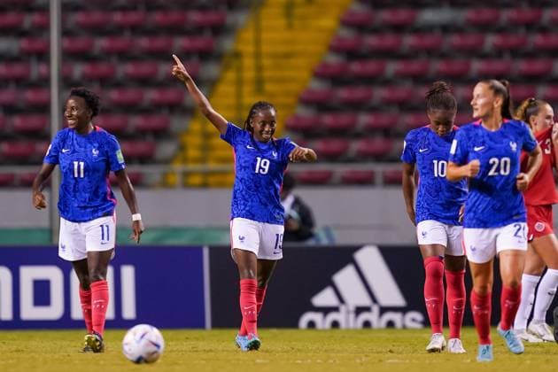 San Jose, Costa Rica, August 14th 2022: Manssita Traore (19 France) celebrates her team s second goal by Magnaba Folquet (10 France) during the FIFA U20 Womens World Cup Costa Rica 2022 football match between France and Canada at Estadio Nacional in San Jose, Costa Rica. (Daniela Porcelli SPP) Copyright: xDanielaxPorcellix xSPPx spp-en-DaPoSp-20220814-JDP03386