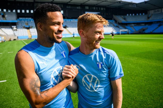 220817 Martin Olsson and Anders Christiansen during a training session with Malmö FF on August 17, 2022 in Malmö Photo Ludvig Thunman BILDBYRAN code LT LT0396 football football soccer fotball uefa europa league training practice training malmö ff bbeng play off,  Copyright: LUDVIGxTHUNMAN BB220817LT086