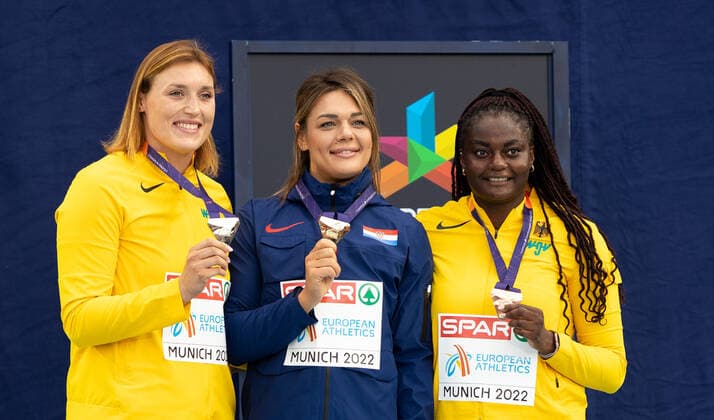 EC 2022, Athletics, Discus, Award Ceremony, Kristin Pudenz wins silver, Claudine Vita bronze