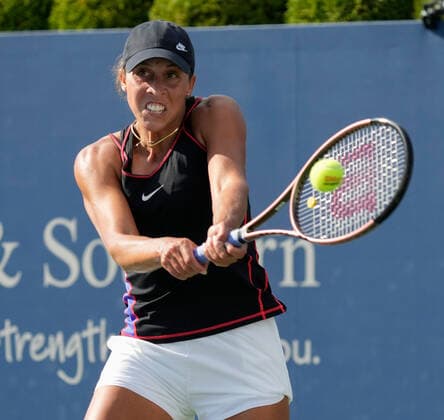 August 17, 2022: Madison Keys (USA) defeated Jelena Ostapenko (LAT) 6-4, 7-5, at the Western & Southern Open being played at Lindner Family Tennis Center in Cincinnati, Ohio USA Tennisclix Cal Media Cincinnati USA - ZUMAc04_ 20220817_zaf_c04_077 Copyright: xLesliexBillmanx