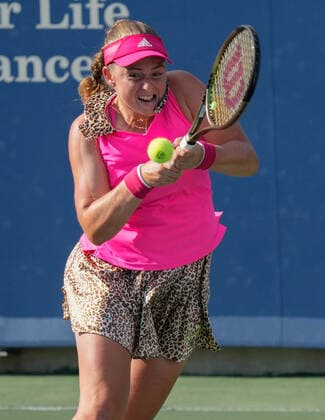 August 17, 2022: Jelena Ostapenko (LAT) loses to Madison Keys (USA), 6-4, 7-5 at the Western & Southern Open being played at Lindner Family Tennis Center in Cincinnati, Ohio, {USA} Tennisclix Cal Media Cincinnati USA - ZUMAc04_ 20220817_zaf_c04_090 Copyright: xLesliexBillmanx