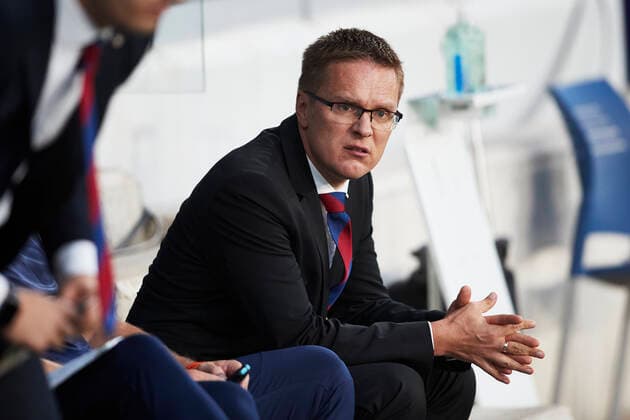 PXL_Villarreal CF vs HNK Hajduk VALENCIA, SPAIN - AUGUST 18: Head coach of HNK Hajduk Split Valdas dambrauskas looks on during the UEFA Conference League play-offs first leg match between Villarreal CF and HNK Hajduk on August 18, 2022 in Valencia, Spain. OmarxArnau PIXSELL