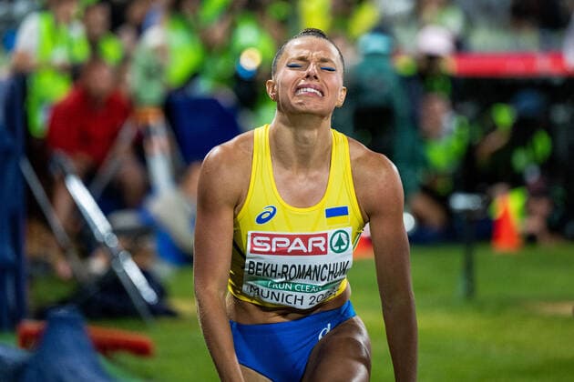 220818 Maryna Bekh-Romanchuk of Ukraine looks dejected in women?s long jump final during day 8 of the European Championships on August 18, 2022 in Munich. Photo: Mathias Bergeld BILDBYRAN kod MB VG0337 friidrott athletics friidrett europamästerskap em em 2022 european championships munich 2022 munchen-em day 8 bbeng long jump lengde längdhopp jubel depp ukraina *** 220818 Maryna Bekh Romanchuk of Ukraine looks dejected in women?s long jump final during day 8 of the European Championships on August 18, 2022 in Munich Photo Mathias Bergeld BILDBYRAN code MB VG0337 athletics athletics athletics European Championships em em 2022 european championships munich 2022 munchen em day 8 bbeng long jump length long jump jubel depp ukraine,  Copyright: MATHIASxBERGELD BB220818MB152