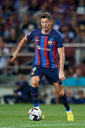 FC Barcelona, Barca v Rayo Vallecano - LaLiga Santander Robert Lewandowski centre-forward of Barcelona and Poland runs with the ball during the La Liga Santander match between FC Barcelona and Rayo Vallecano at Spotify Camp Nou on August 13, 2022 in Barcelona, Spain. Barcelona Spain  Copyright: xJosexBretonx originalFilename:breton-fcbarcel220813_npMY4.jpg