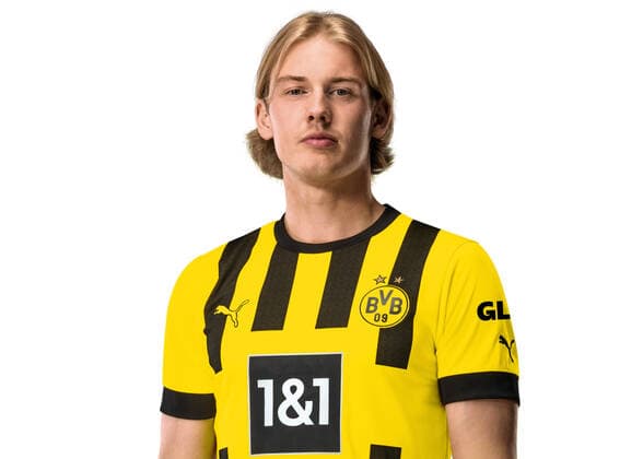 Julian Brandt; Borussia Dortmund; 1.BL, Porträttermin 2022 2023, Foto: BVB Simoes via TEAM2sportphoto Portraets Borussia Dortmund 2022_2023