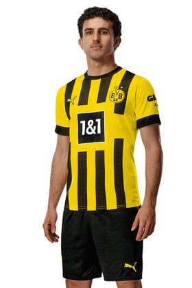 Mateu Morey; Borussia Dortmund; 1.BL, Porträttermin 2022 2023, Foto: BVB Simoes via TEAM2sportphoto Portraets Borussia Dortmund 2022_2023