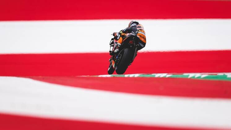 MOTORSPORTS - MotoGP, GP of Austria 2022 SPIELBERG,AUSTRIA,19.AUG.22 - MOTORSPORTS - MotoGP, Grand Prix of Austria, Red Bull Ring, free practice. Image shows Miguel Oliveira (PRT Red Bull KTM Factory Racing).  GEPAxpictures xDanielxGoetzhaber