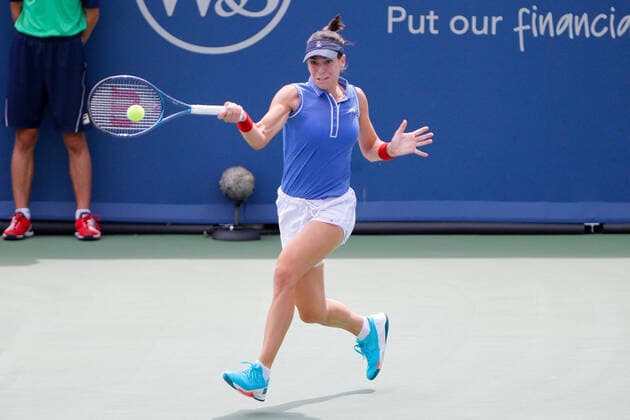 CINCINNATI, OH - AUGUST 19: Ajla Tomljanovic of Australia hits a forehand during the quarterfinals at Western & Southern Open on August 19, 2022, at the Lindner Family Tennis Center in Mason, OH. (Photo by Ian Johnson Icon Sportswire) TENNIS: AUG 19 Western & Southern Open Icon220819028