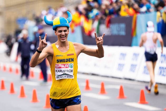 Bilder des Jahres 2022, Sport 08 August Sport Themen der Woche KW33 220820 Perseus Karlström of Sweden celebrates after men?s 20 km race walk during day 10 of the European Championships on August 20, 2022 in Munich. Photo: Mathias Bergeld BILDBYRAN kod MB MB0442 friidrott athletics friidrett europamästerskap em em 2022 european championships munich 2022 munchen-em day 10 bbeng jubel sverige *** 220820 Perseus Karlström of Sweden celebrates after men?s 20 km race walk during day 10 of the European Championships on August 20, 2022 in Munich Photo Mathias Bergeld BILDBYRAN code MB MB0442 friidrott athletics friidrett europameisterskap em em 2022 european championships munich 2022 munchen em day 10 bbeng cheer Sweden,  Copyright: MATHIASxBERGELD BB220820MB020