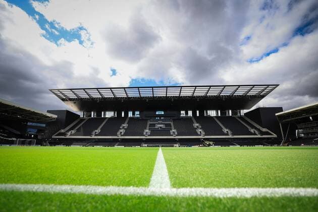 Mandatory Credit: Photo by Simon Dael Shutterstock (13132007c) General view of the new Riverside stand Fulham v Brentford, Premier League, Football, Craven Cottage, London, UK - 20 Aug 2022 EDITORIAL USE ONLY No use with unauthorised audio, video, data, fixture lists, club league logos or live services. Online in-match use limited to 120 images, no video emulation. No use in betting, games or single club league player publications. Fulham v Brentford, Premier League, Football, Craven Cottage, London, UK - 20 Aug 2022 EDITORIAL USE ONLY No use with unauthorised audio, video, data, fixture lists, club league logos or live services. Online in-match use limited to 120 images, no video emulation. No use in betting, games or single club league player publications.  Copyright: xSimonxDael Shutterstockx 13132007c