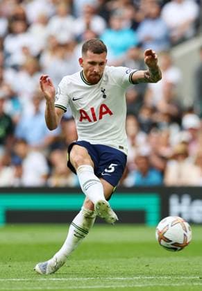 London, England, 20th August 2022. Pierre-Emile Hojbjerg of Tottenham during the Premier League match at the Tottenham Hotspur Stadium, London. Picture credit should read: David Klein Sportimage EDITORIAL USE ONLY. No use with unauthorised audio, video, data, fixture lists, club league logos or live services. Online in-match use limited to 120 images, no video emulation. No use in betting, games or single club league player publications. SPI-1805-0076