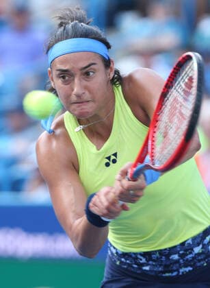 Caroline Garcia of France returns a volley against Aryna Sabalenka of Belarus during the semi-finals of the 2022 Western and Southern Masters at the Lindner Family Tennis Center in Mason, Ohio, USA, 20 August 2022. Western and Southern Masters !ACHTUNG: NUR REDAKTIONELLE NUTZUNG!  Copyright: xMARKxLYONSx AME787 20220820-4a35840f185bfb33f9075bf7f20d2458824ae8f5