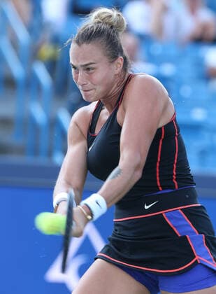 Aryna Sabalenka of Belarus returns a volley against Caroline Garcia of France during the semi-finals of the 2022 Western and Southern Masters at the Lindner Family Tennis Center in Mason, Ohio, USA, 20 August 2022. Western and Southern Masters !ACHTUNG: NUR REDAKTIONELLE NUTZUNG!  Copyright: xMARKxLYONSx AME788 20220820-bb48e78e5664554179bda02a81a3a14ca04b3f65